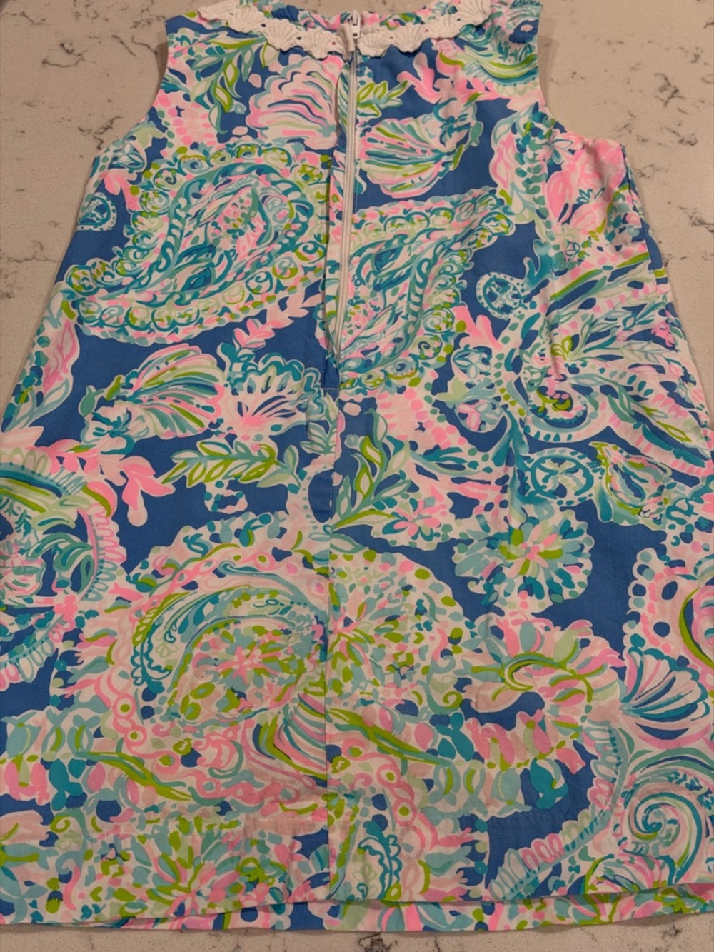 Lilly Pulitzer Pink Label with Gold Script - Picture 4 of 4